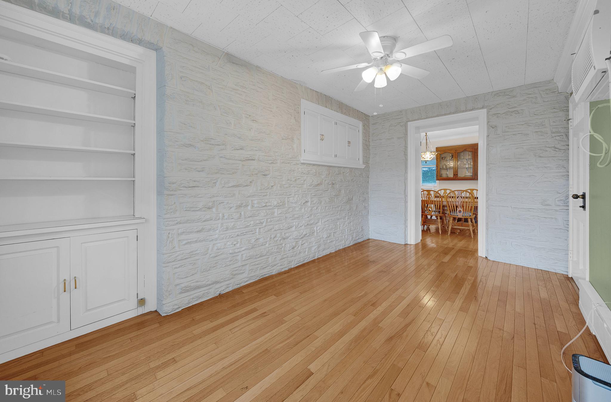 622 WASHINGTON LANE