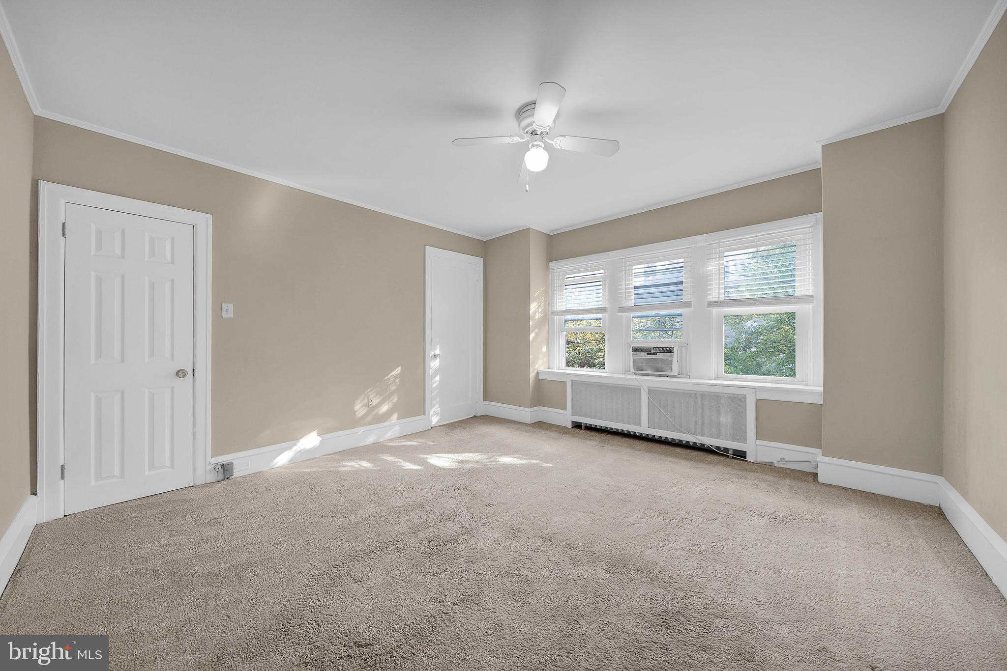 622 WASHINGTON LANE