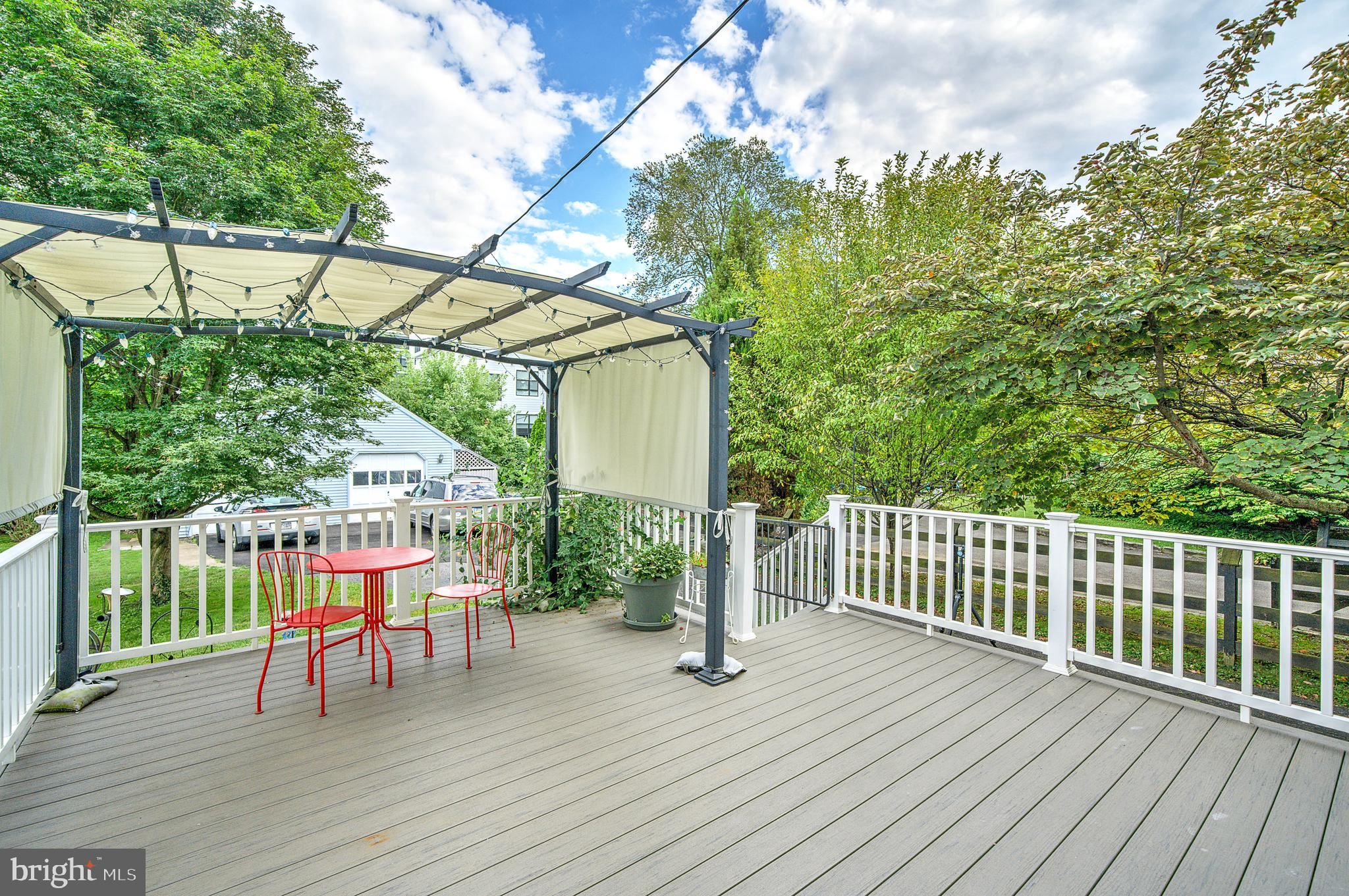 622 WASHINGTON LANE