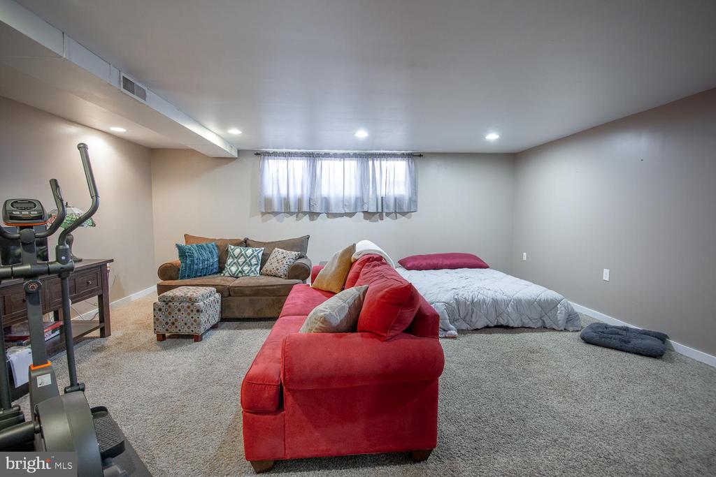 747 CHARETTE ROAD