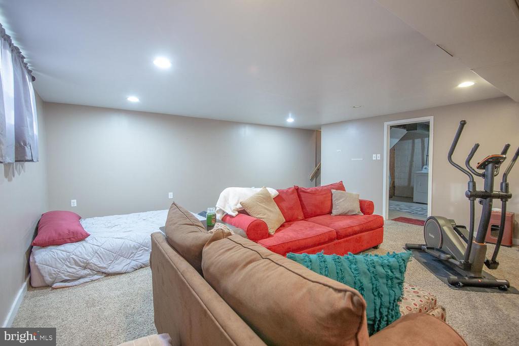 747 CHARETTE ROAD