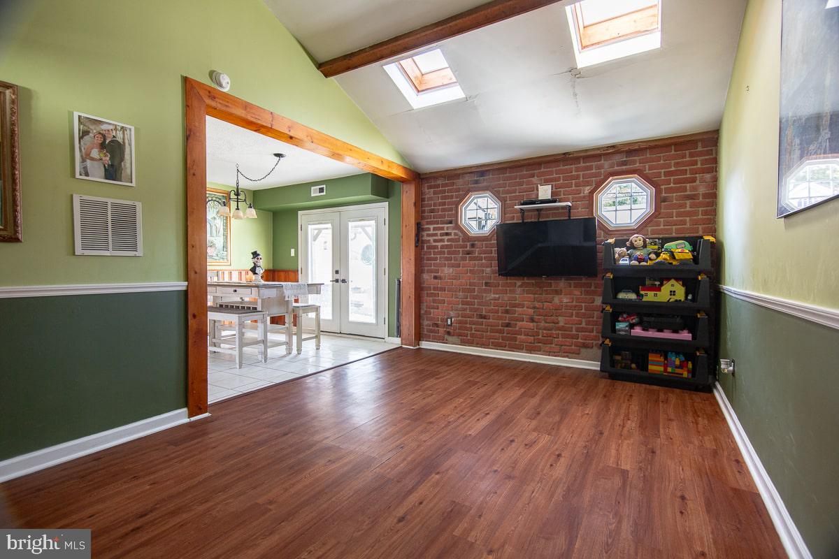 2824 WOODHAVEN ROAD