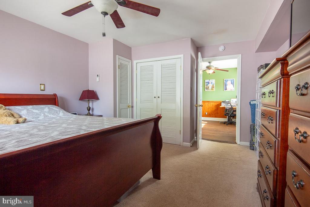 2824 WOODHAVEN ROAD