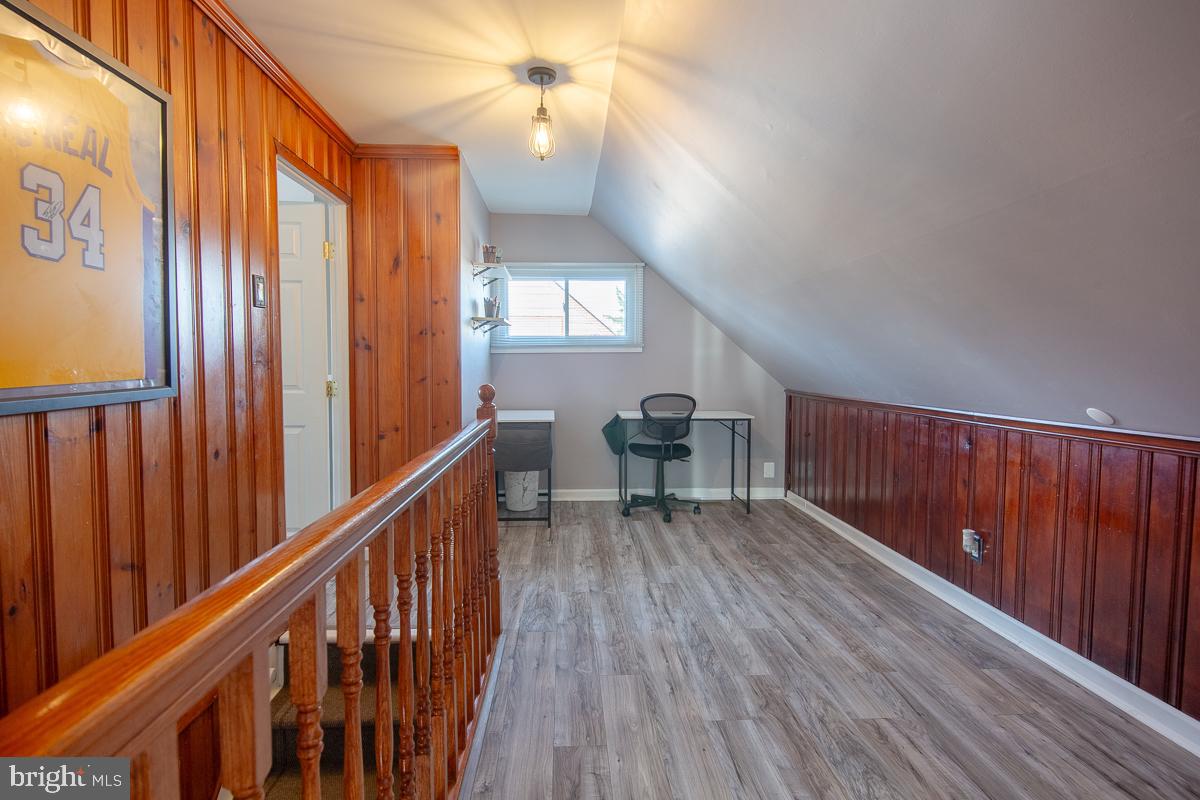 2824 WOODHAVEN ROAD