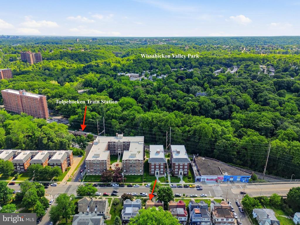 6211 WAYNE AVENUE