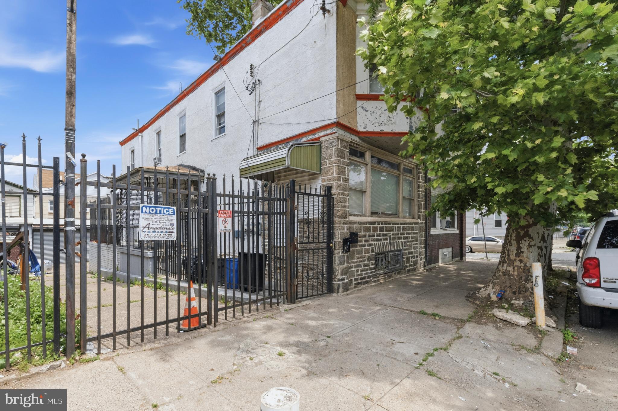 515 W RUSCOMB STREET 17