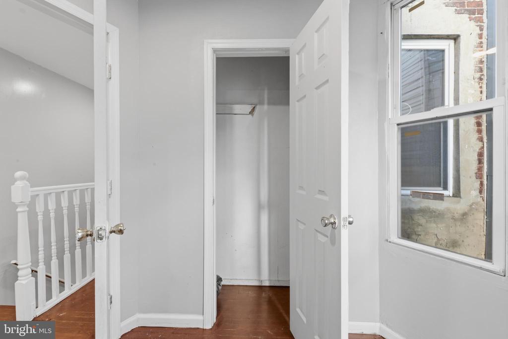 4548 N 17TH STREET