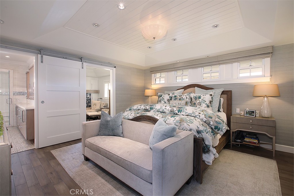 501 Dahlia Avenue