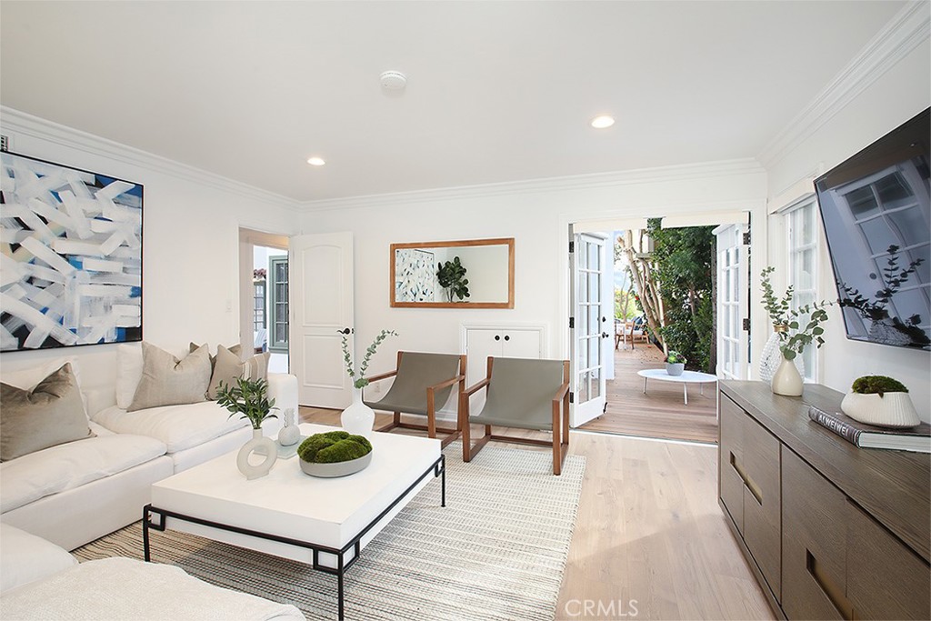 321 Poppy Avenue