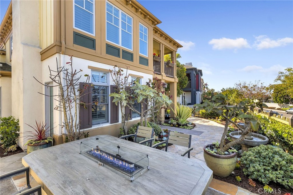 2519 Bungalow Place