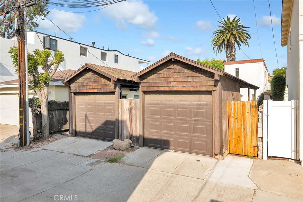 504 Orchid Avenue Unit: Lower