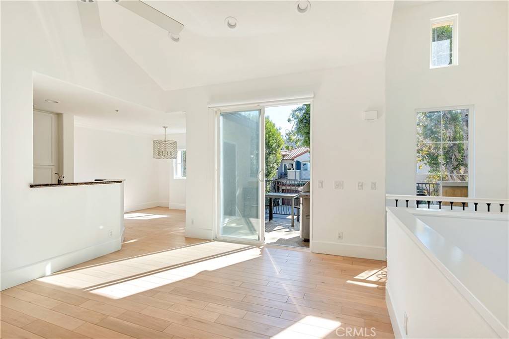 1 Savona Court
