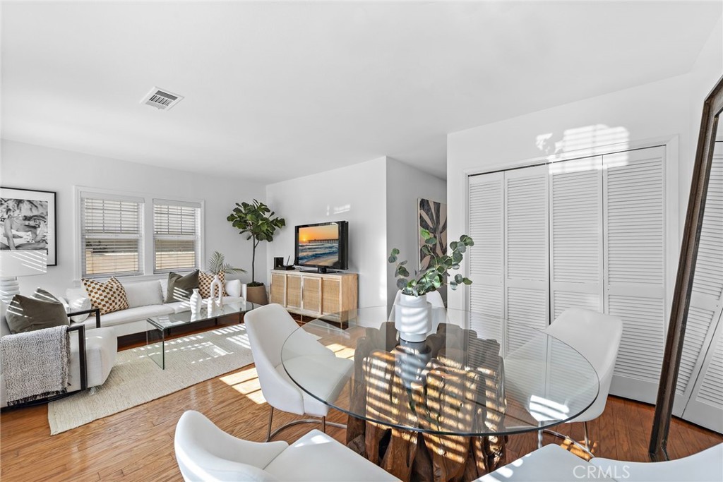 409 Dahlia Avenue