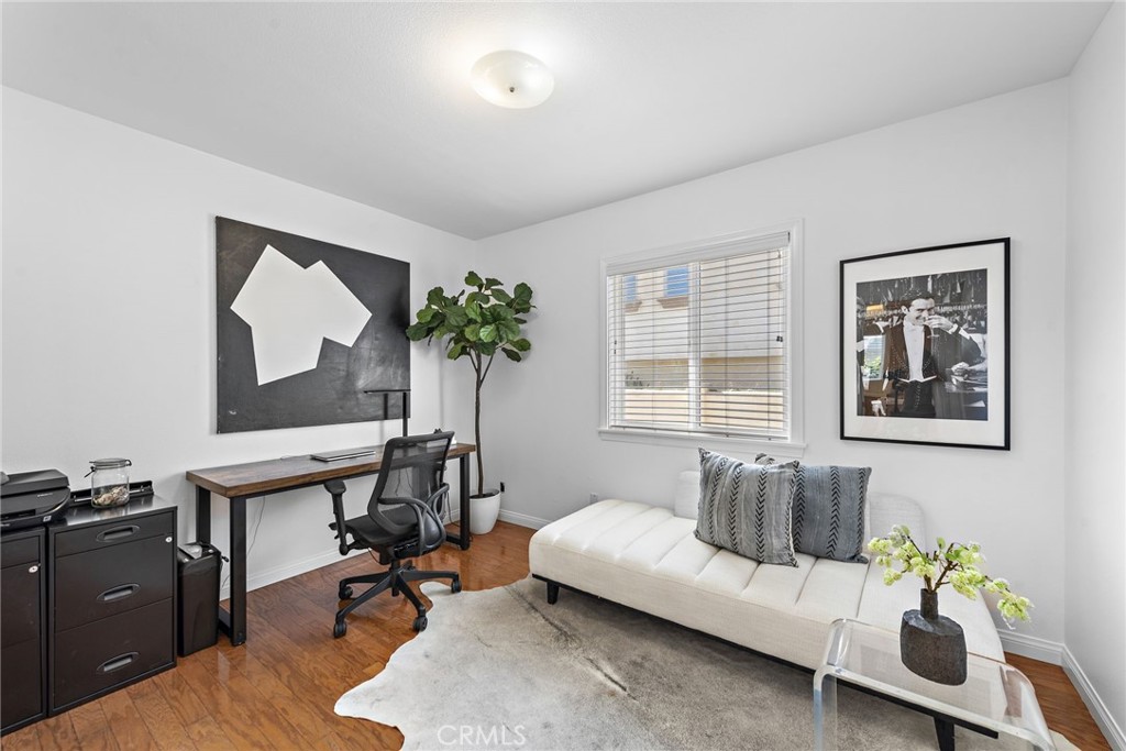 409 Dahlia Avenue