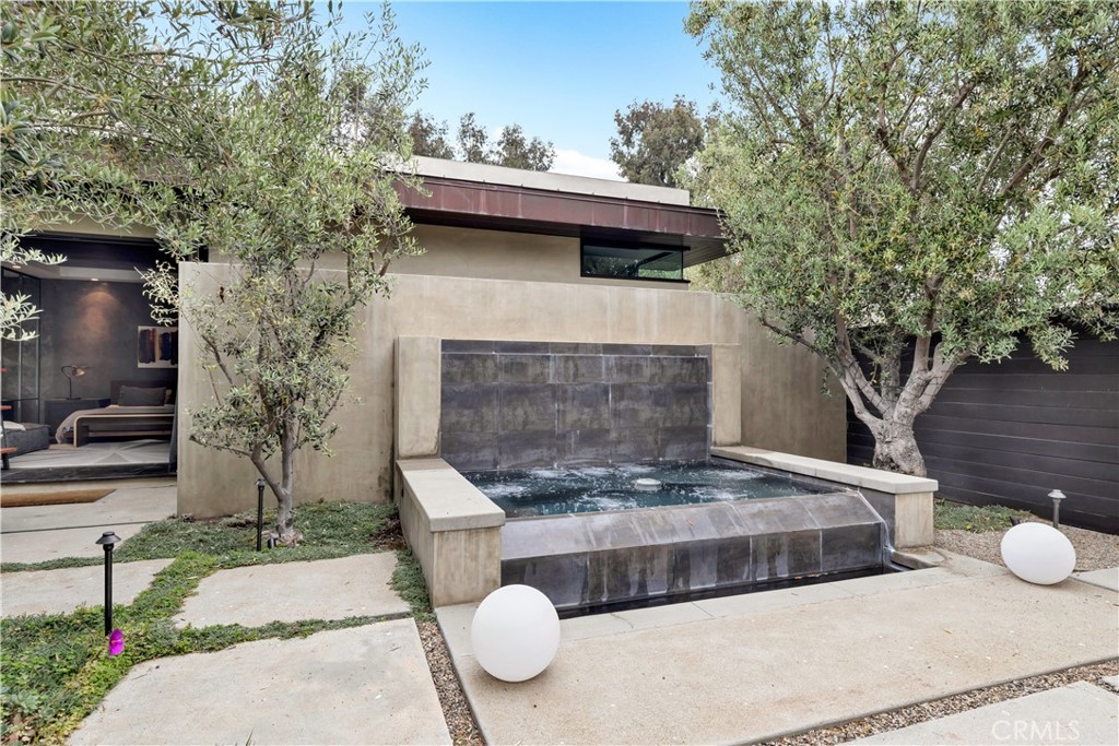 711 K Thanga Drive