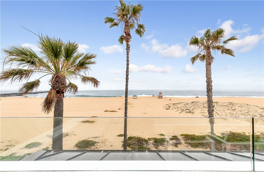 2148 E Oceanfront