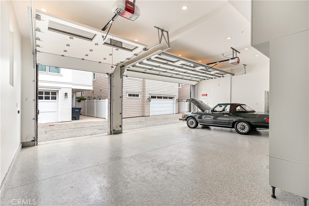 2148 E Oceanfront