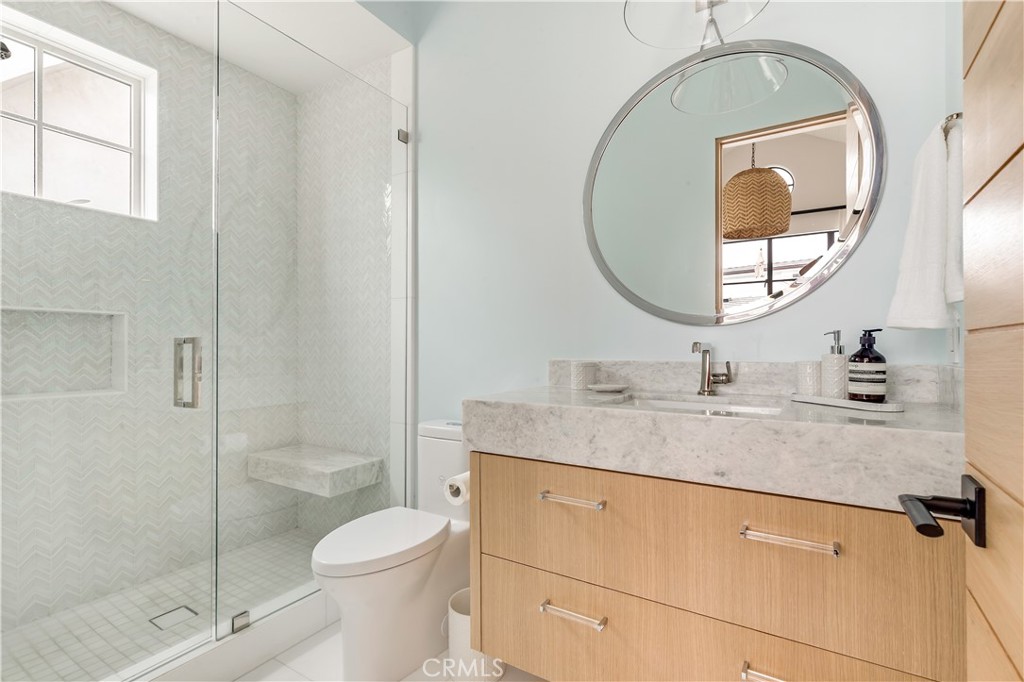 2148 E Oceanfront