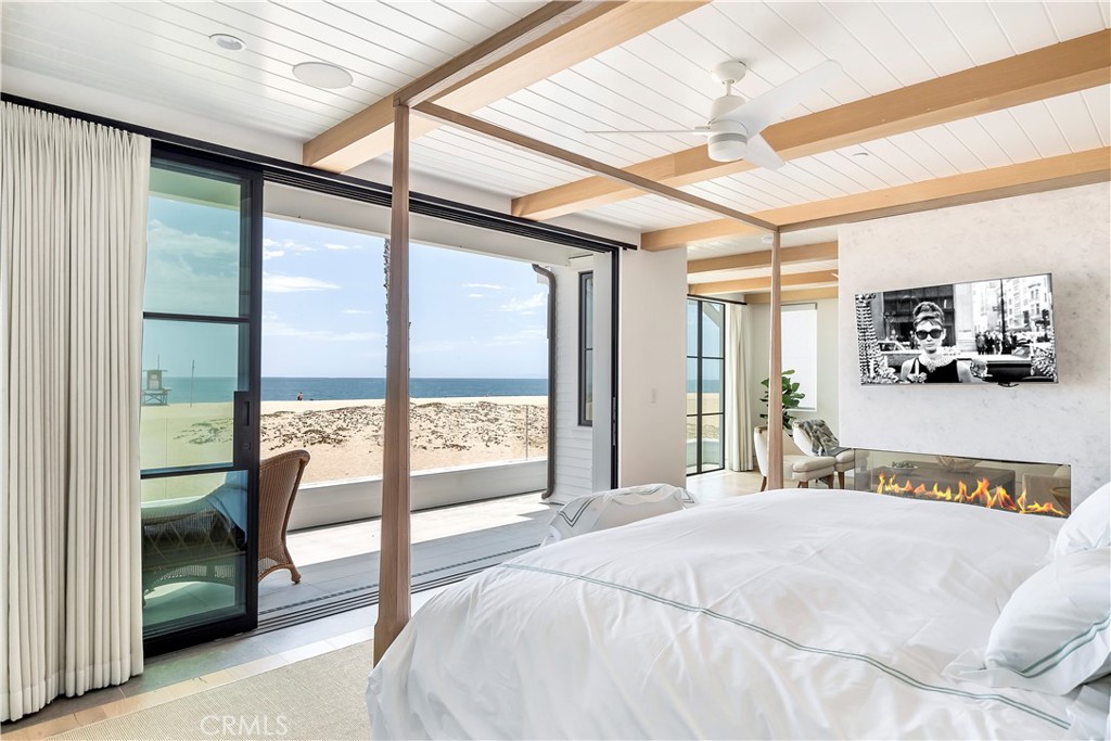 2148 E Oceanfront