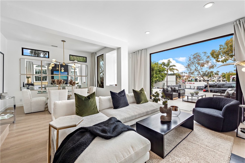 502 Jasmine Avenue Unit: A