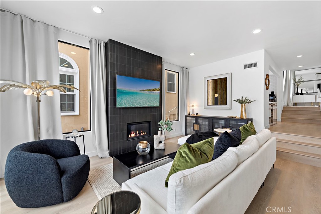 502 Jasmine Avenue Unit: A