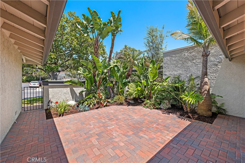 1 Maritime Drive