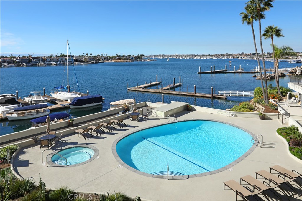2525 Ocean Boulevard Unit: 2F