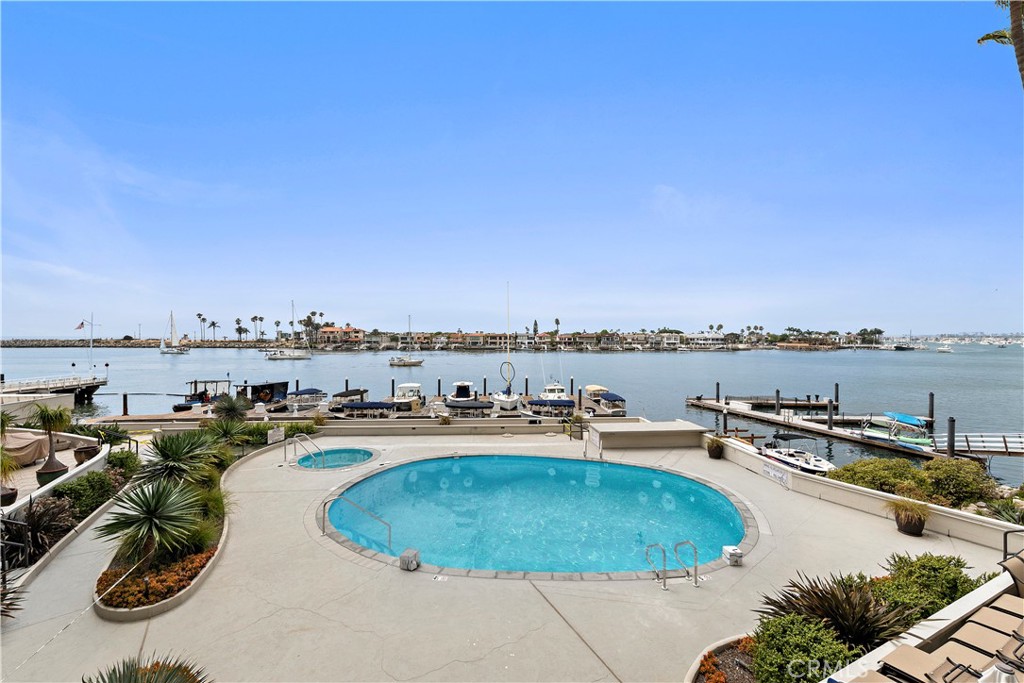 2525 Ocean Boulevard Unit: 2F