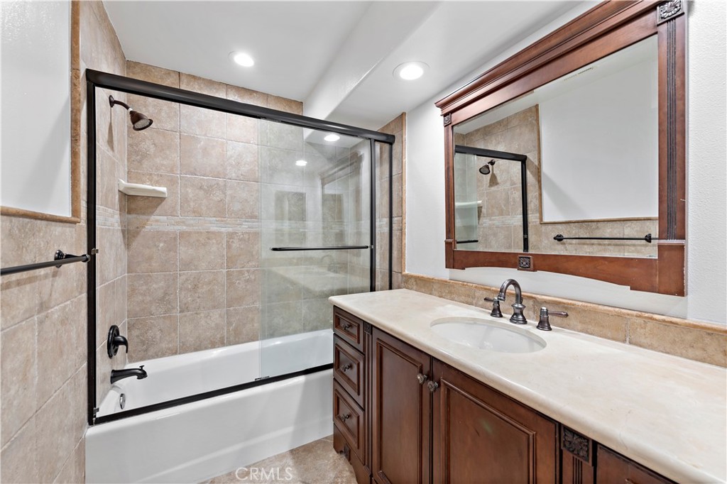 401 Seaward Road Unit: 4