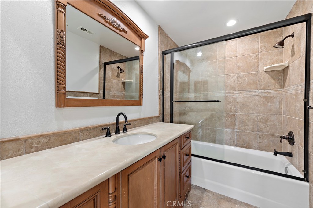 401 Seaward Road Unit: 4