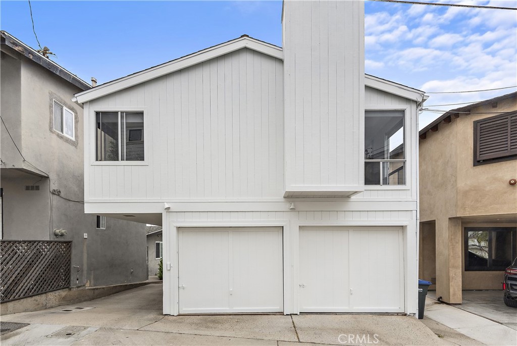 405 Heliotrope Avenue A
