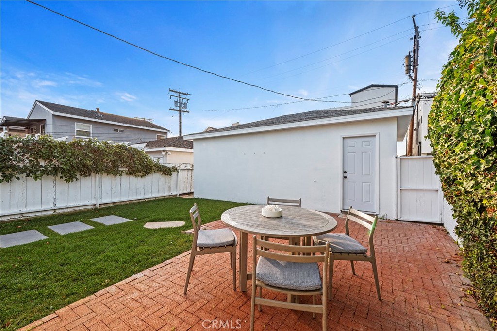 421 Marguerite Avenue