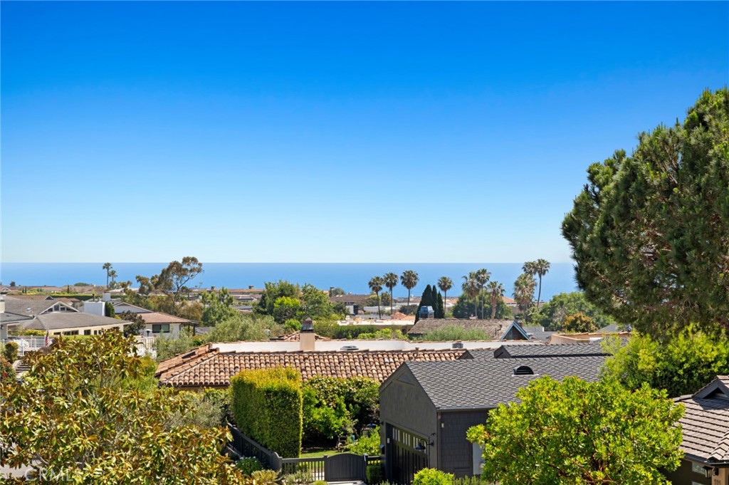 544 De Anza Drive