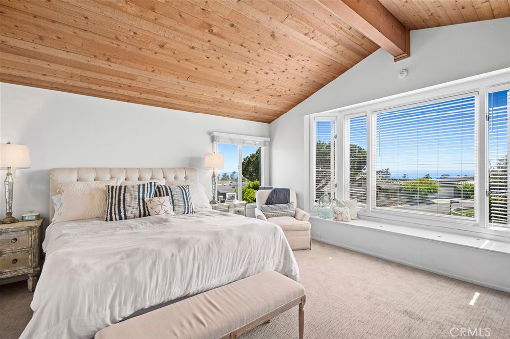 544 De Anza Drive