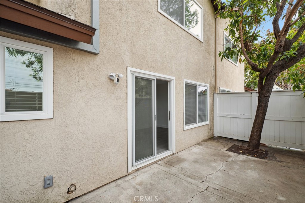 2233 Fairview Road H