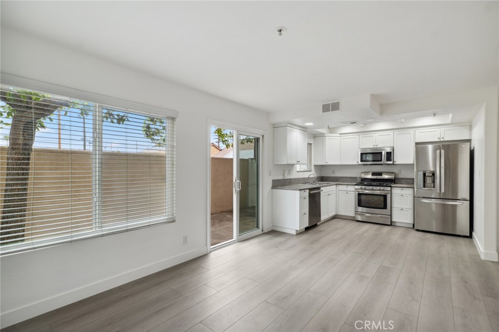 2233 Fairview Road H