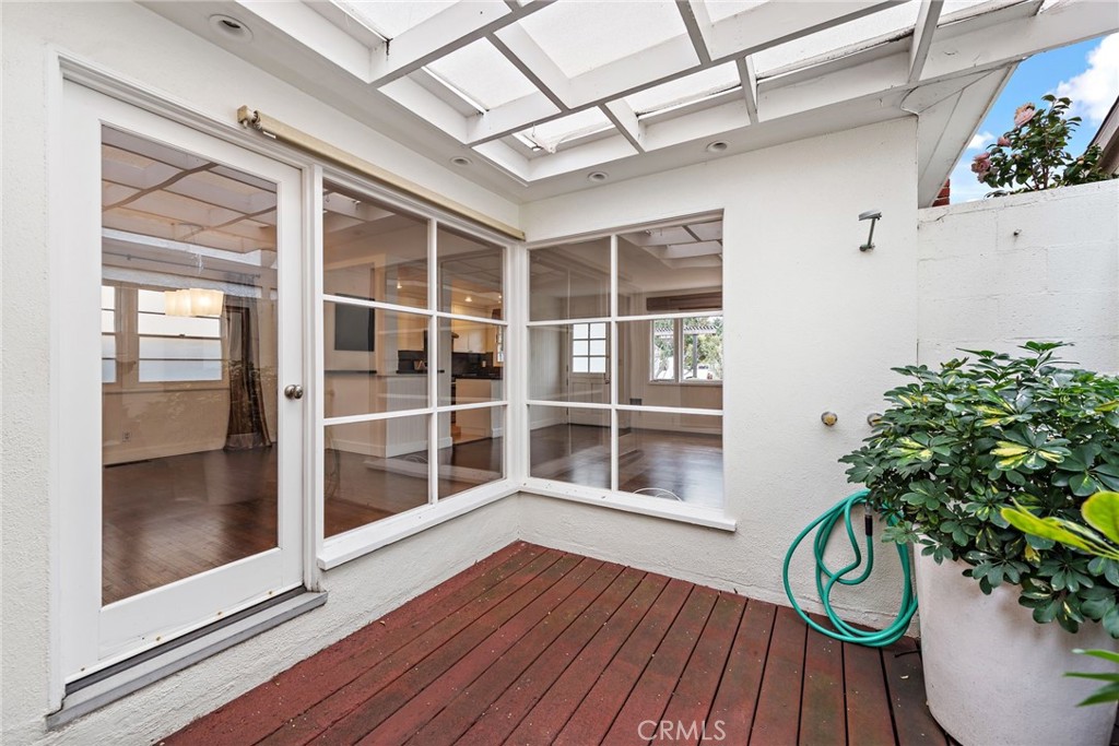 413 Dahlia Avenue