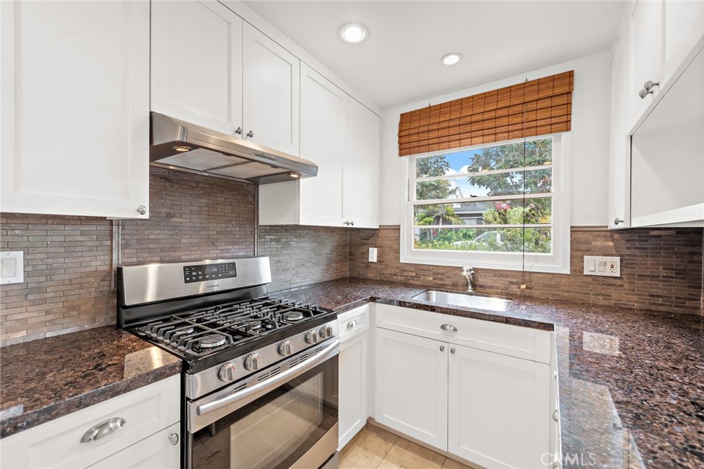 413 Dahlia Avenue