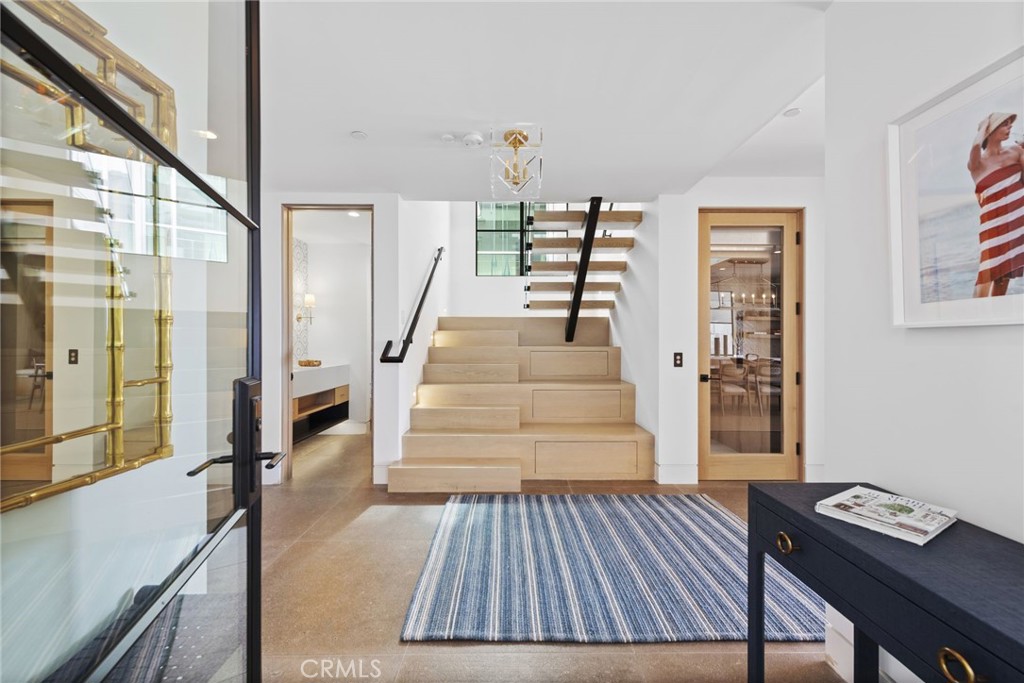 2148 E Oceanfront