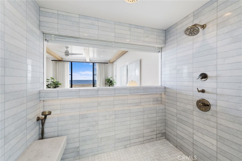 2148 E Oceanfront