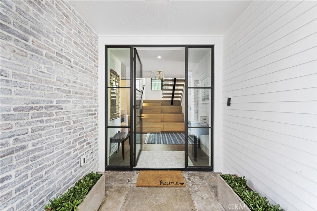 2148 E Oceanfront