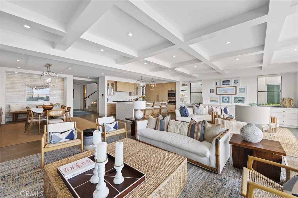2148 E Oceanfront