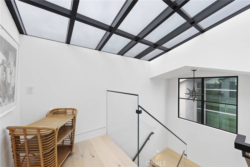 2148 E Oceanfront