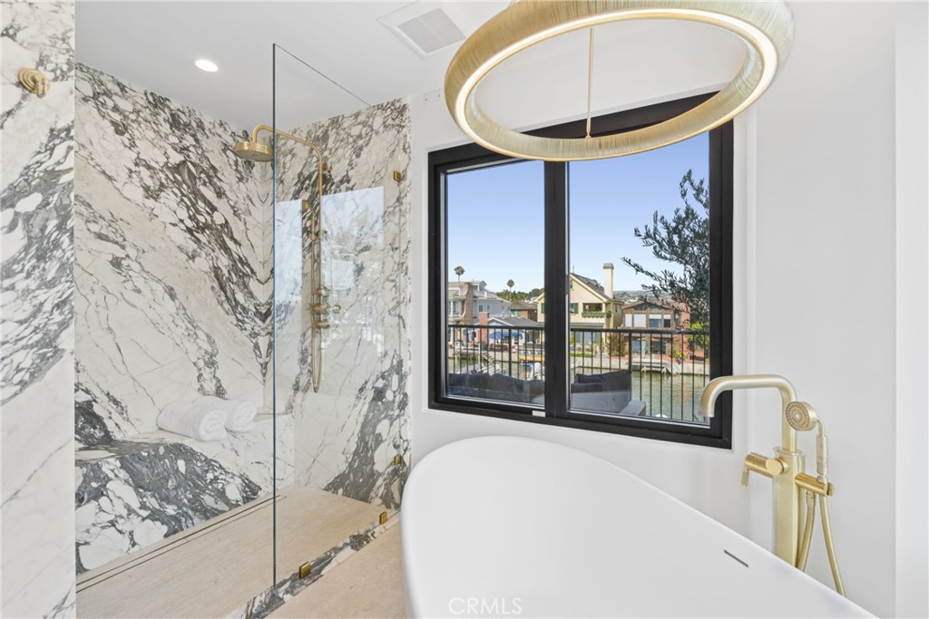 113 Grand Canal