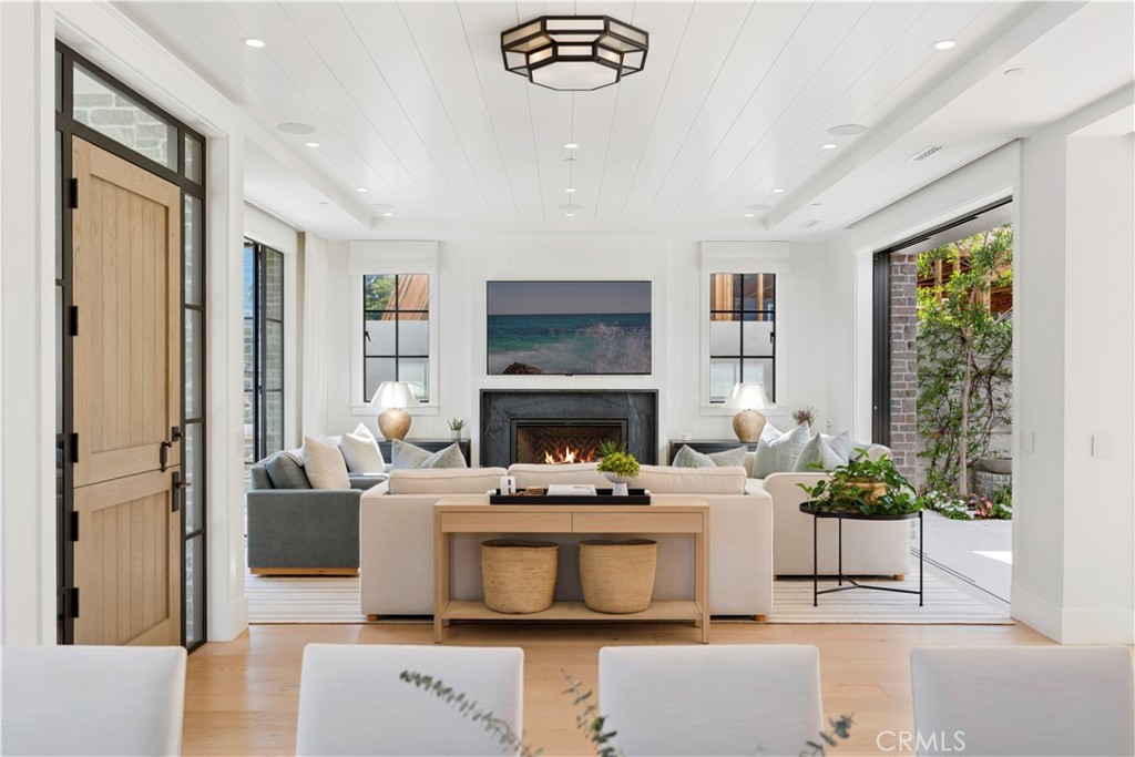 313 Heliotrope