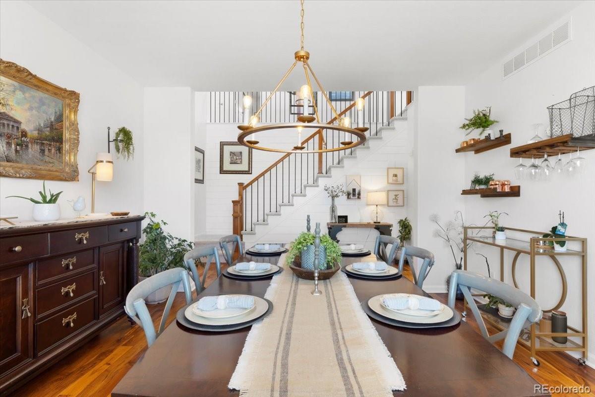 10300 Greenfield Circle