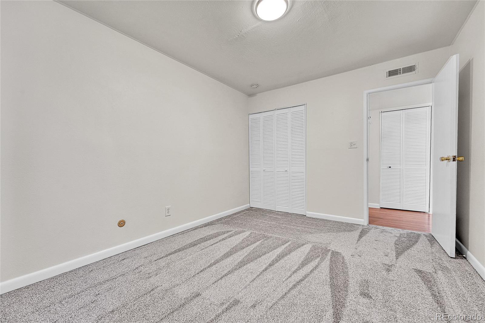 3633 S Sheridan Boulevard Unit: 18