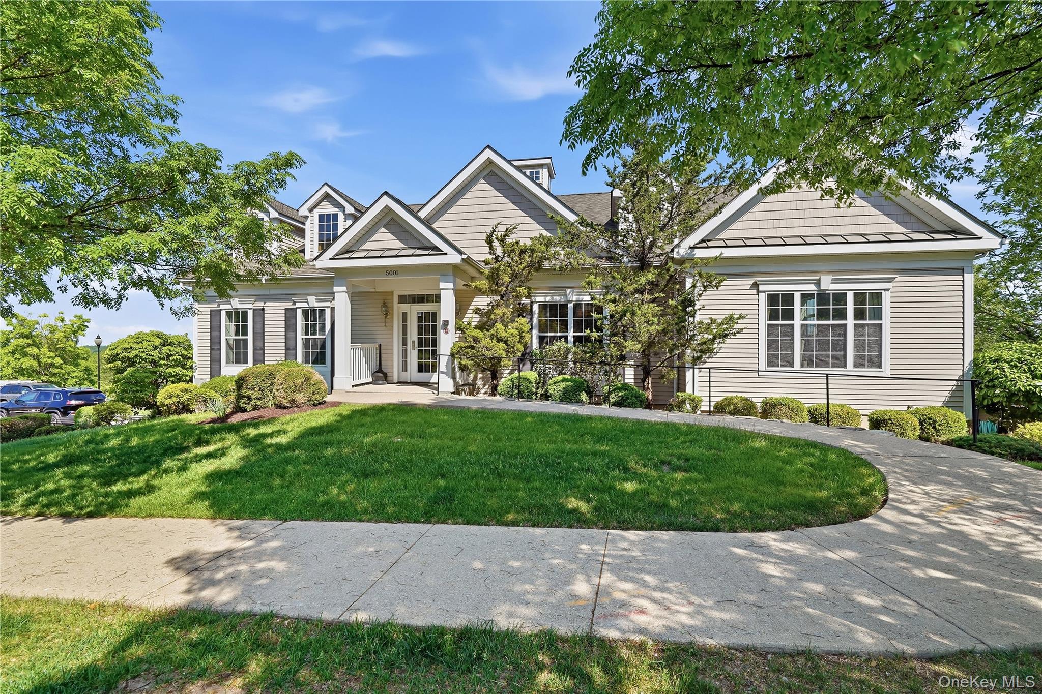 204 Saratoga Lane