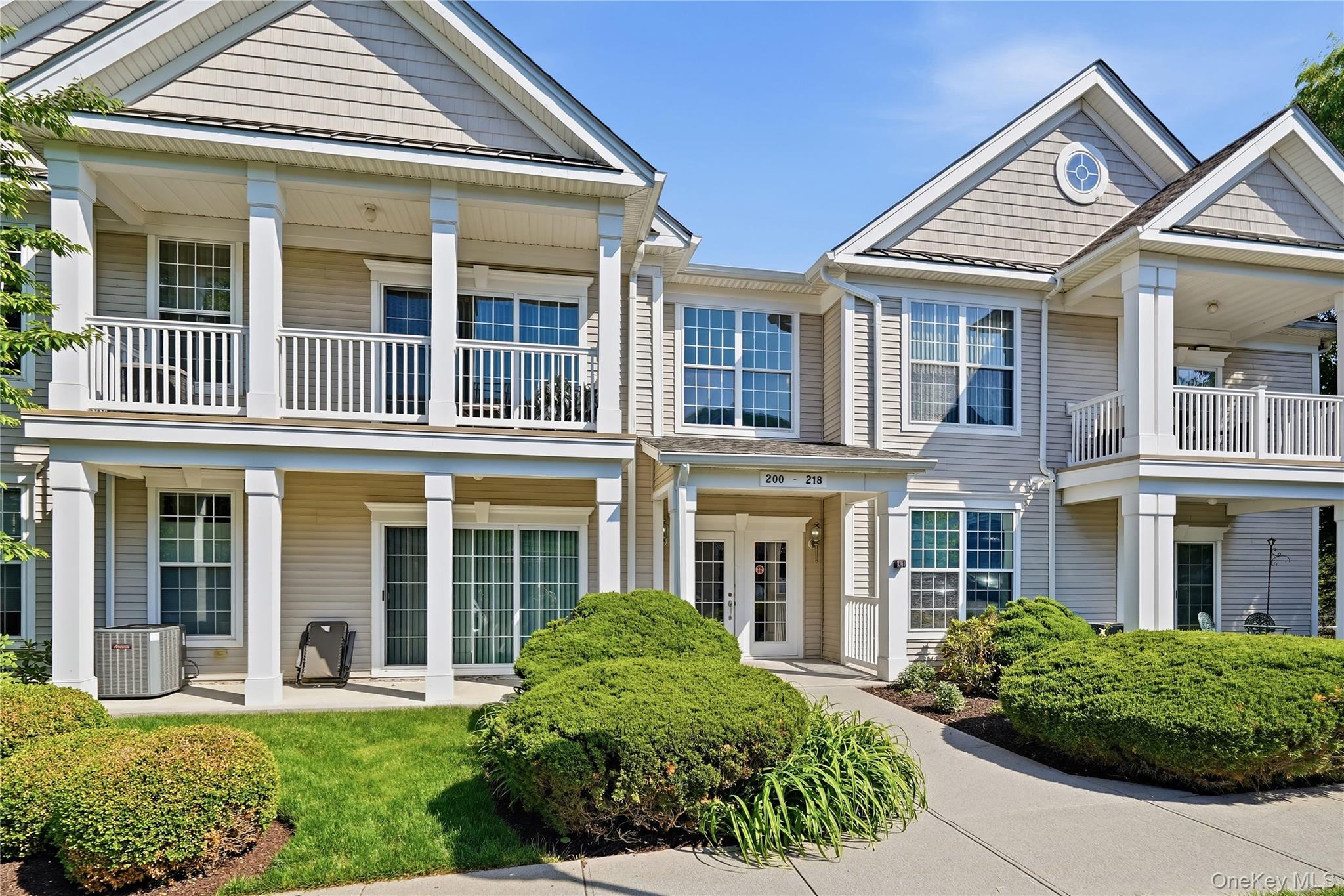 204 Saratoga Lane