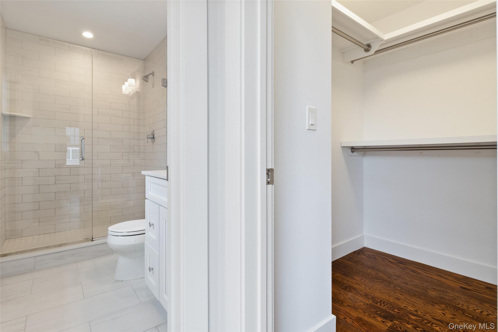 44-46 Ellsworth Avenue Unit: 46